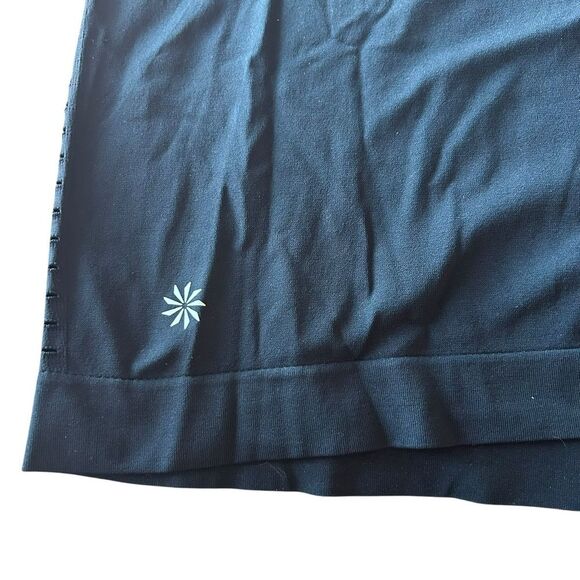 Athleta Women’s M Short Sleeve Foothill Perforated Tee‎ Shirt Black Running Gym - Picture 6 of 9